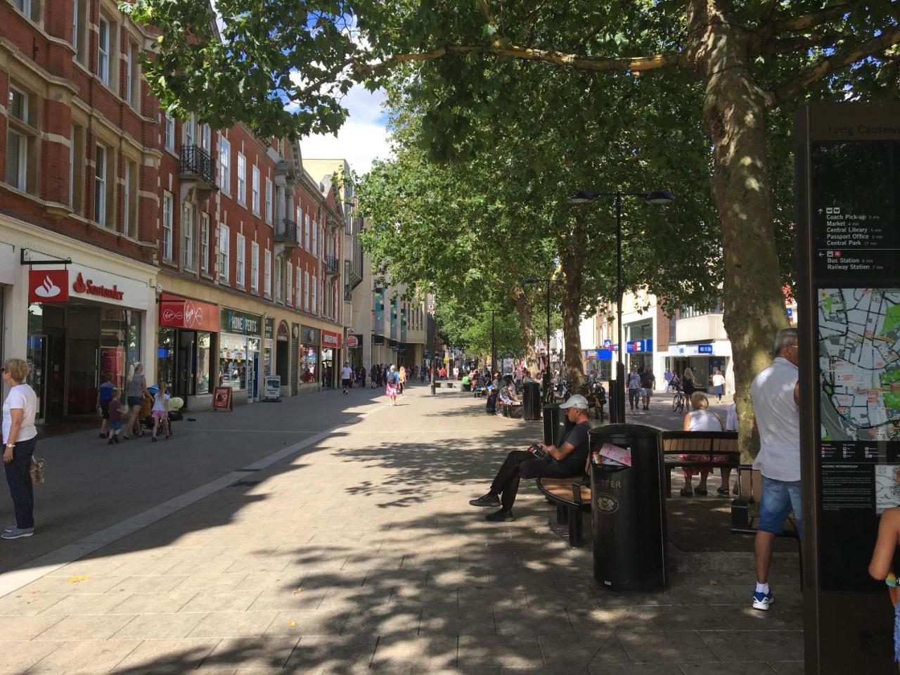 Fantastic Hampton Centre Stay 彼得伯勒 外观 照片